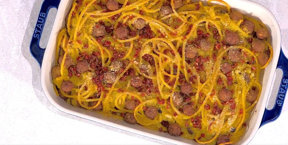 “É sempre mezzogiorno” ricetta di oggi 8 Novembre 2023: pasta ncasciata con broccoli di Fabio Potenzano