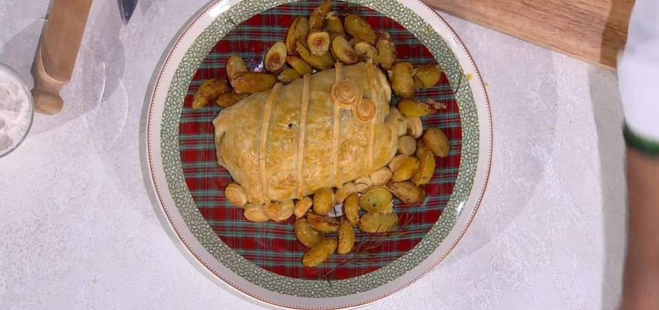 “É sempre mezzogiorno” ricetta di oggi 30 Novembre 2023: Filetto alla Wellington di Antonio Paolino