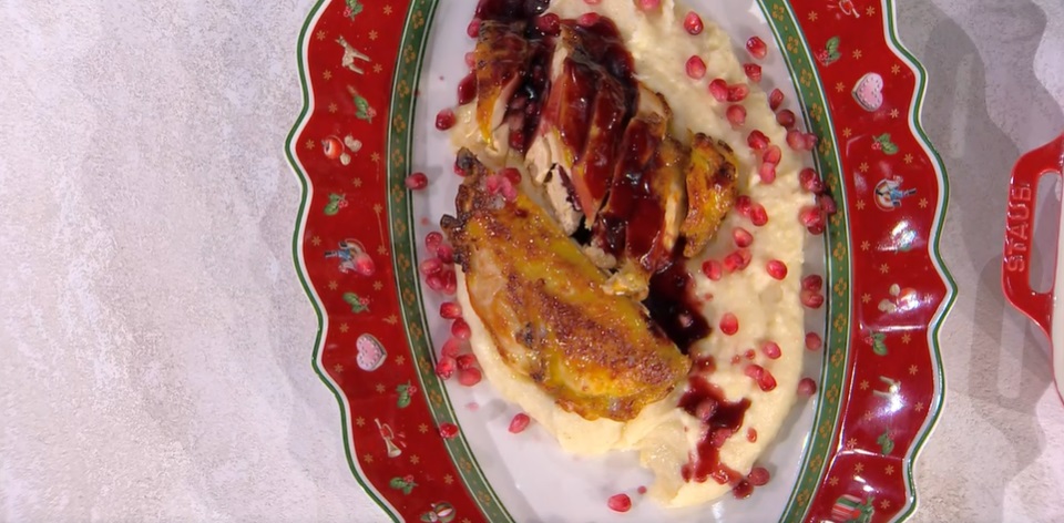 “É sempre mezzogiorno” ricetta di oggi 13 Dicemnbre 2023: Petto di pollo con salsa di melagrana di Francesca Marsetti