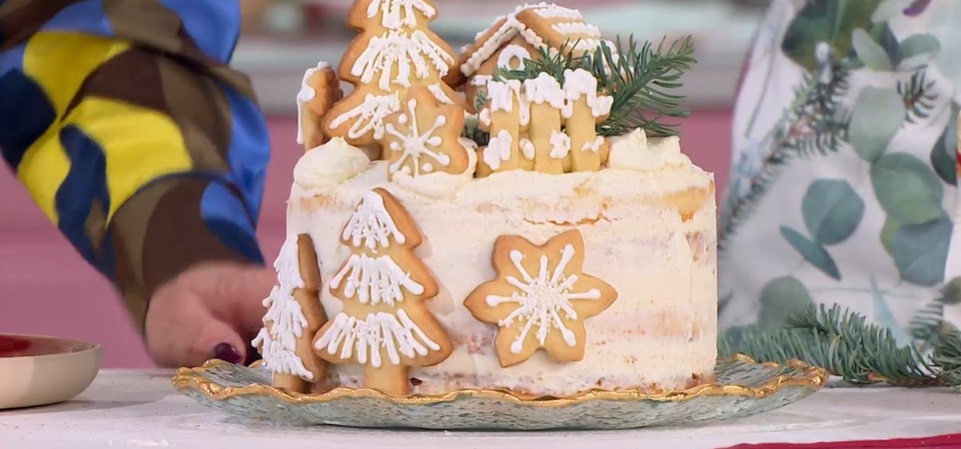 “É sempre mezzogiorno” ricetta di oggi 5 Dicembre 2023: Torta bianco Natale di Natalia Cattelani