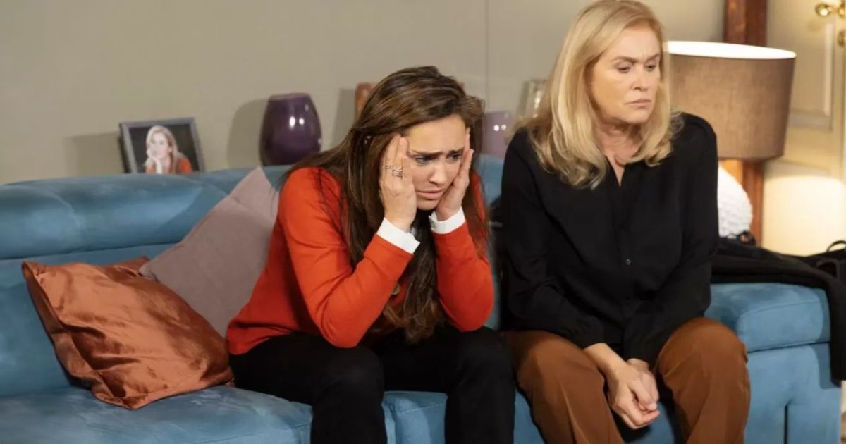Anticipazioni Un Posto al Sole, dall’1 al 5 gennaio 2024: Viola sconvolta, il figlio scopre i suoi segreti con Damiano