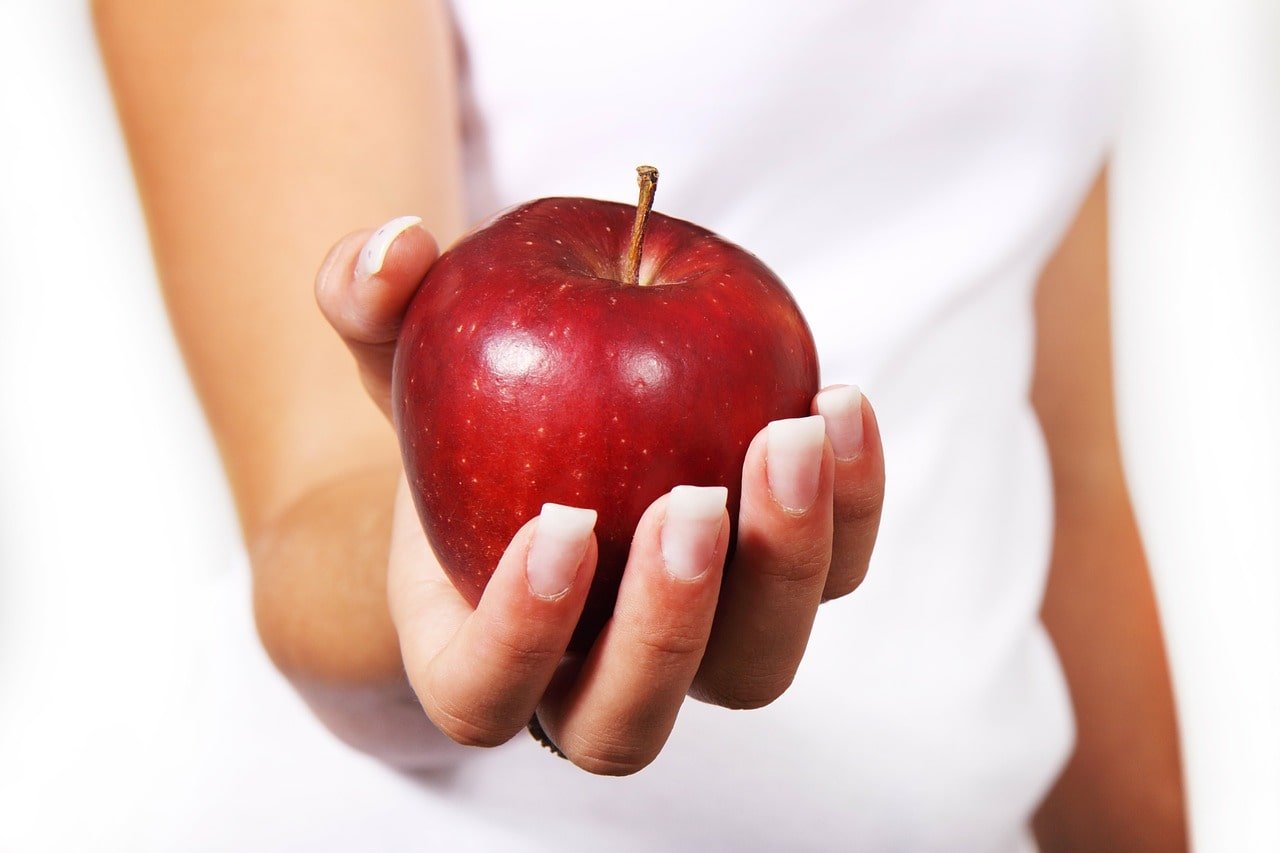 Mangiare mele dopo i pasti abbassa subito lo zucchero nel sangue? sorprendente scoperta!