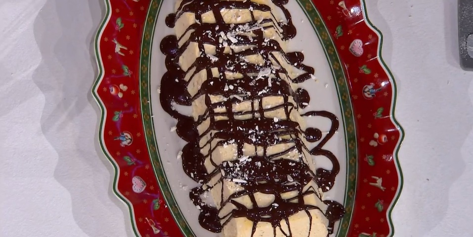 “É sempre mezzogiorno” ricetta di oggi 3 Gennaio 2024: Semifreddo al torrone di Daniele Persegani