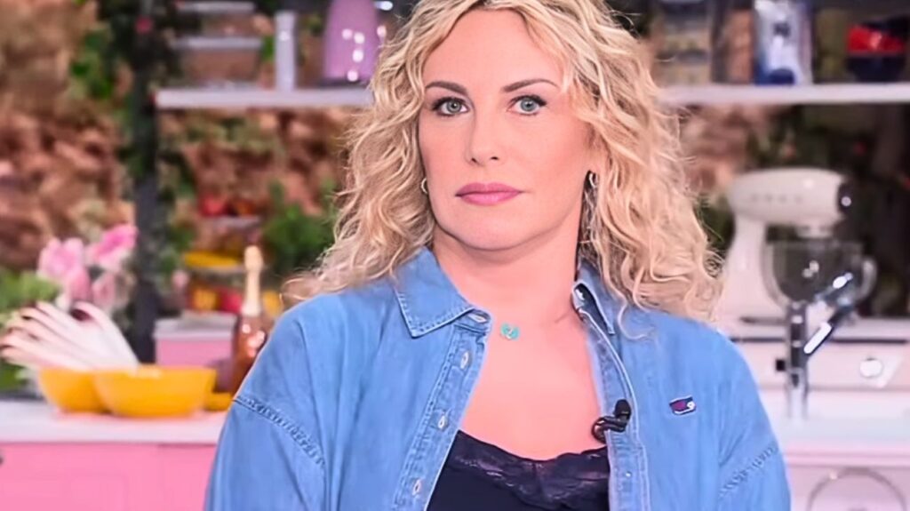 Antonella Clerici in "è sempre mezzogiorno"