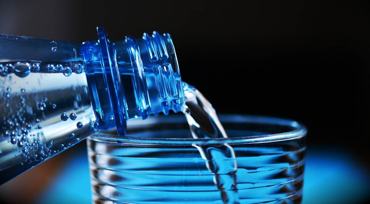 Scopri ora quale acqua puoi bere per combattere lo stress e ottimizzare la funzionalità del tuo sistema nervoso!