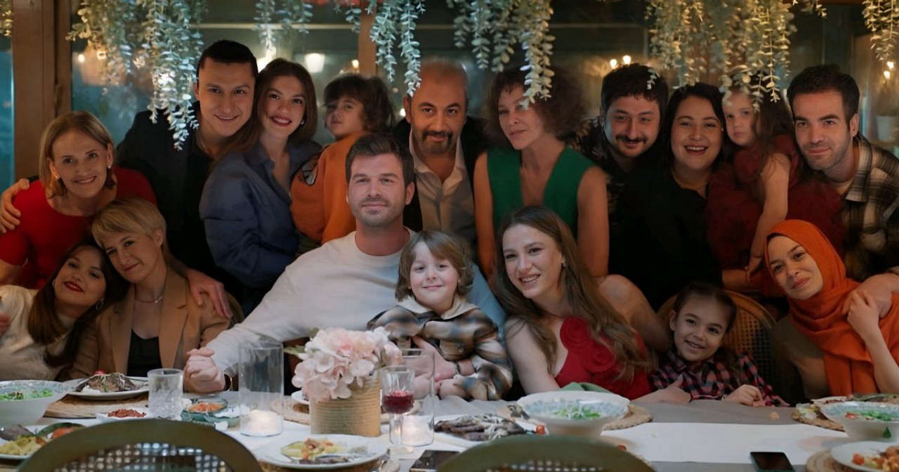 The Family, il gran finale: Devin accoglie Cihan mentre Asuman dice sì a Turgut