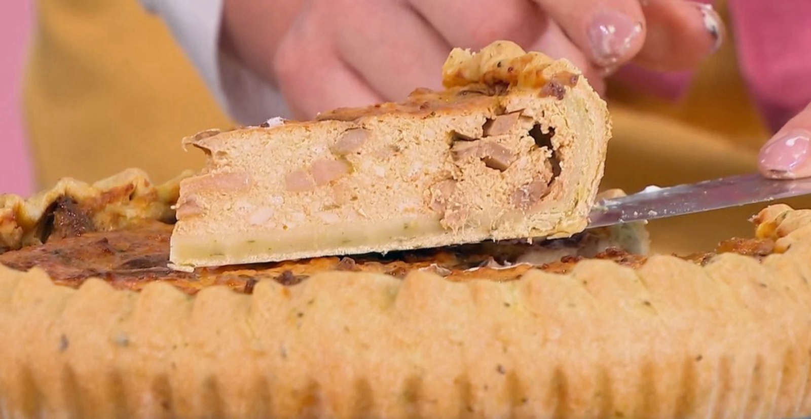 É sempre mezzogiorno, ricetta di oggi 6 Novembre 2024: quiche autunnale di Chloe Facchini