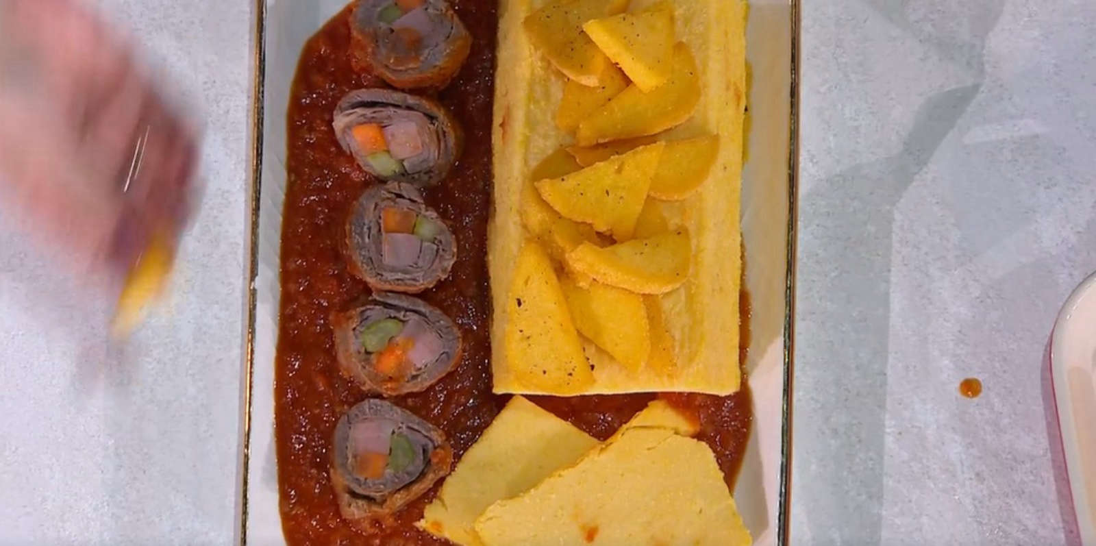 É sempre mezzogiorno, ricetta di oggi 12 novembre 2024 involtini alla romana di Gian Piero Fava.