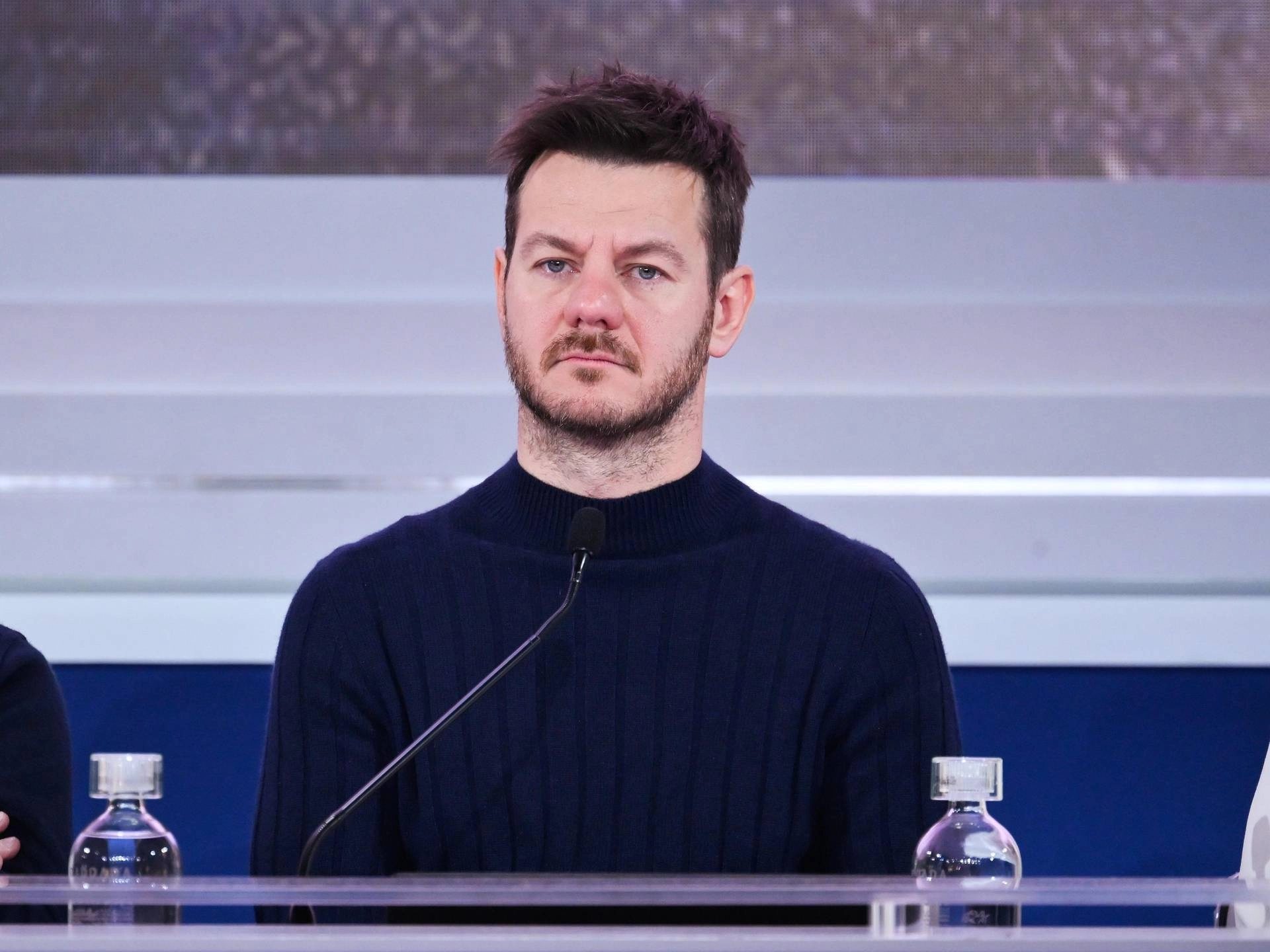 Cattelan a Sanremo: Emozioni e Polemiche dal Festival