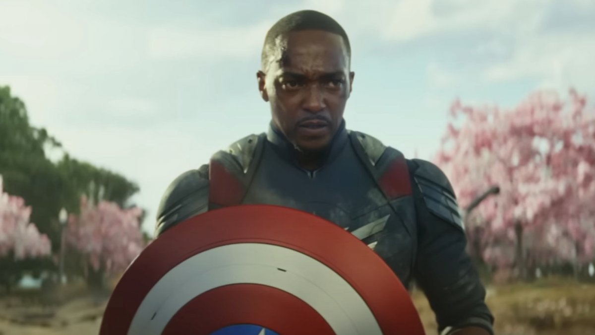 Anthony Mackie Spiazza i Fan a Sorpresa al Cinema: La Reazione Diventa Virale