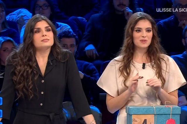 Francesca e Valentina trionfano ad Affari Tuoi: l’offerta incredibile che ha cambiato tutto