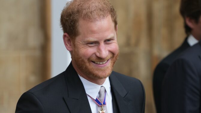 Principe Harry torna nel Regno Unito: Meghan e i figli ci saranno?