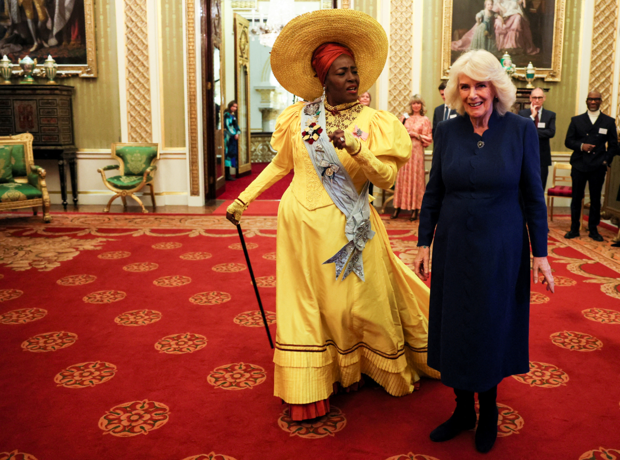 Regina Camilla svela il suo ruolo al National Theatre: i 5 momenti imperdibili da Buckingham Palace