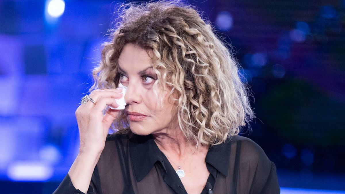 “Attrice Sceglie Maternità Solitaria: Rivelazioni Esclusive”