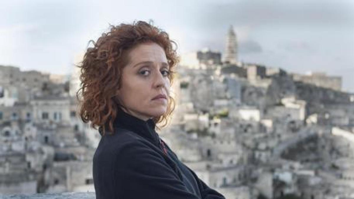 Il ritorno di Imma Tataranni: Vanessa Scalera incanta i fan
