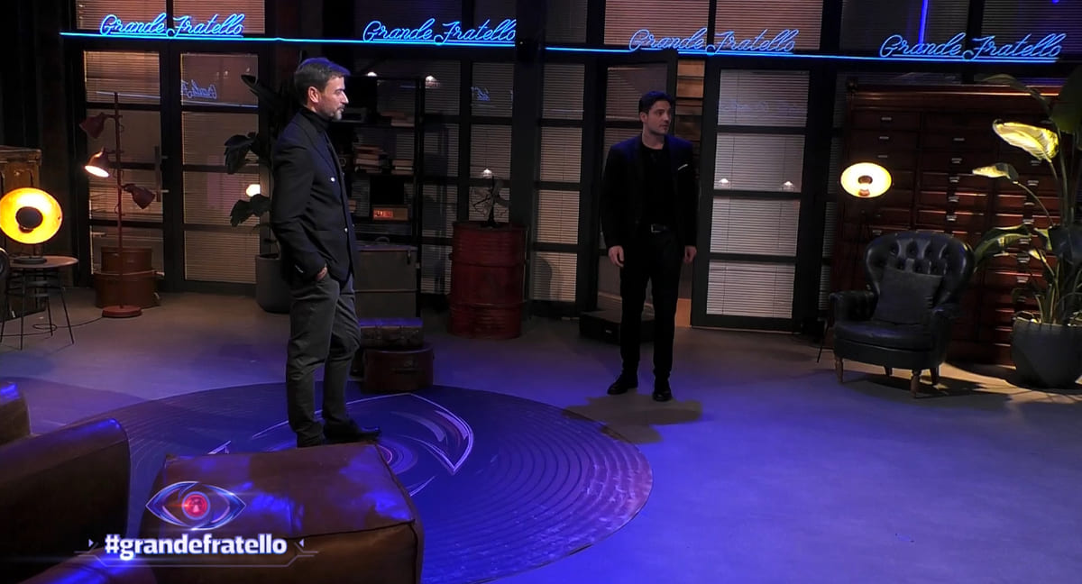 Grande Fratello, colpi di scena: Iago Garcia rifiuta le scuse a Lorenzo Spolverato!