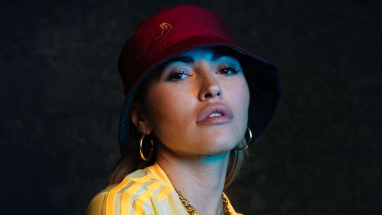 Serena Brancale: il talento di Bari conquista Sanremo 2025 con Anema e Core, un viaggio musicale emozionante
