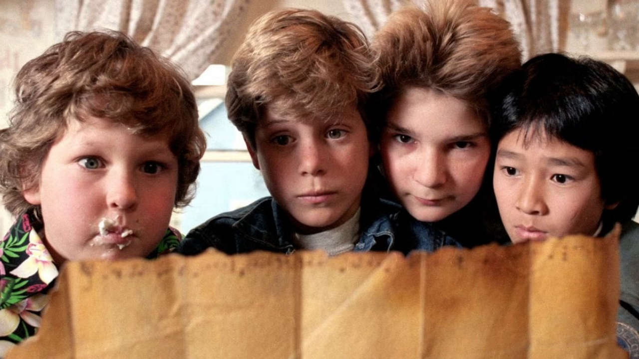 I Goonies 2 in arrivo: il sequel cult degli anni ’80 ha finalmente un sceneggiatore e promete avventure nostalgiche!