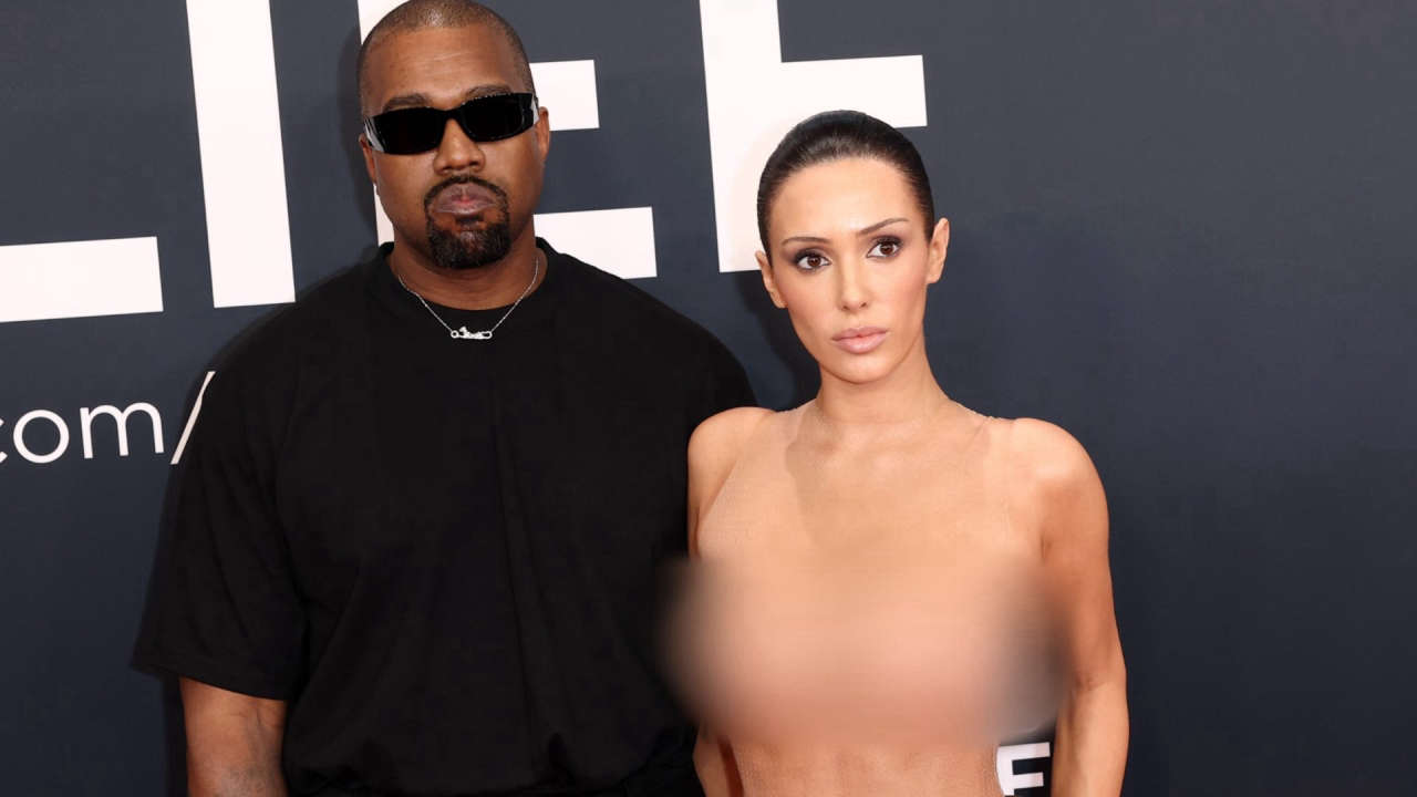 Bianca Censori ai Grammy: stile audace o pressione di Kanye West? Scoppia il dibattito su moda e relazioni.