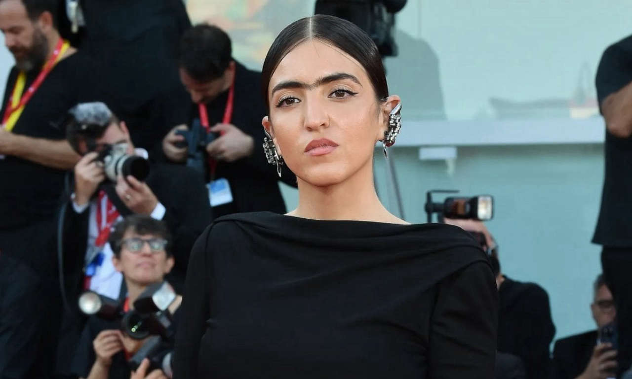 Joan Thiele incanta Sanremo con Eco: un invito potente a combattere le paure e difendere le proprie idee