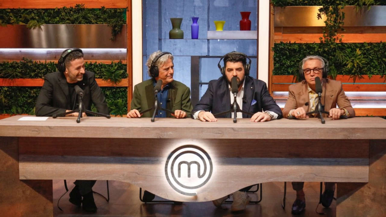 MasterChef Italia 14 sorprende: Gianni si racconta dopo l’eliminazione, tra arte culinaria e sogni futuri.