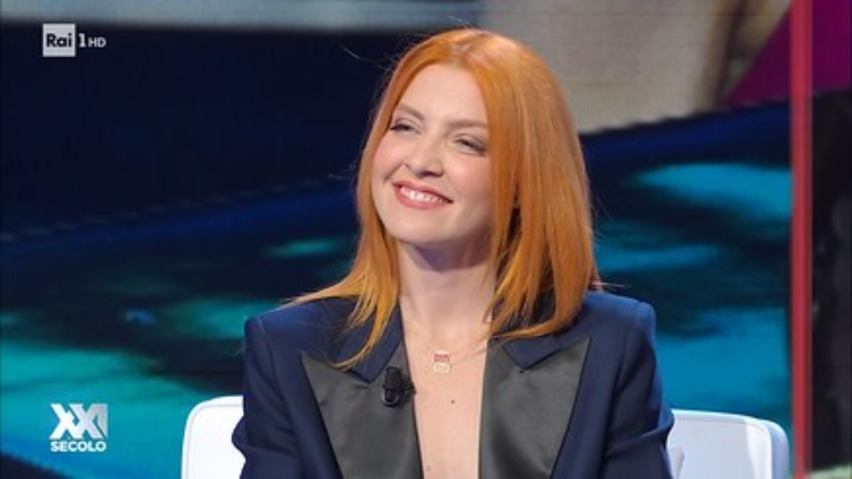 Sanremo 2025, abito Noemi per serata finale Festival: look e stilista