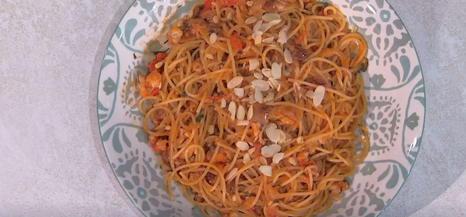 Spaghetti al ragù di triglie di Giusina Battaglia | É sempre mezzogiorno, 10 febbraio 2025