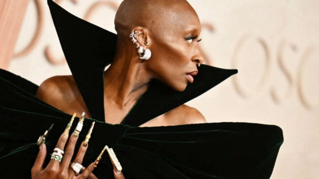 Cynthia Erivo conquista gli Oscar 2025 con un abito verde smeraldo in omaggio a Hattie McDaniel e alla diversità nel cinema