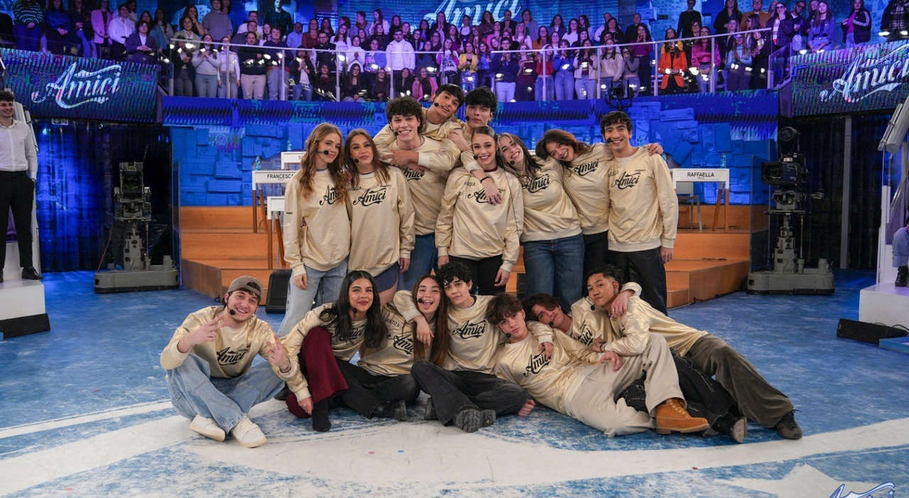 Amici verso il serale: scopri le emozioni, i colpi di scena e le performance inedite della puntata speciale del 16 marzo Amici verso il serale: scopri le emozioni, i colpi di scena e le performance inedite della puntata speciale del 16 marzo