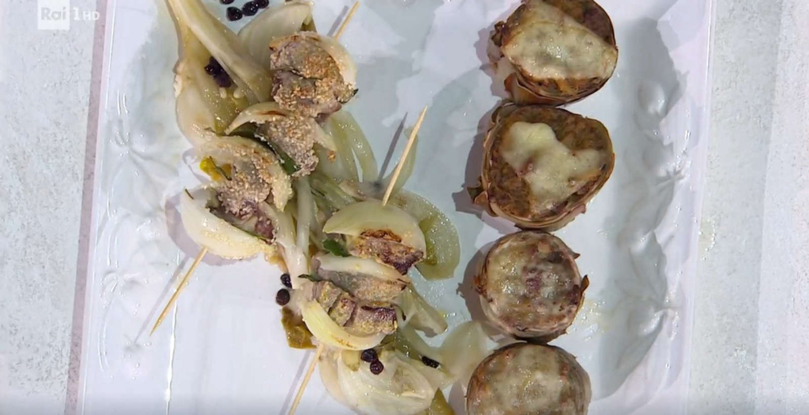 Spiedini di manzo con carciofi ripieni di Mauro e Mattia Improta | É sempre mezzogiorno, 17 marzo 2025