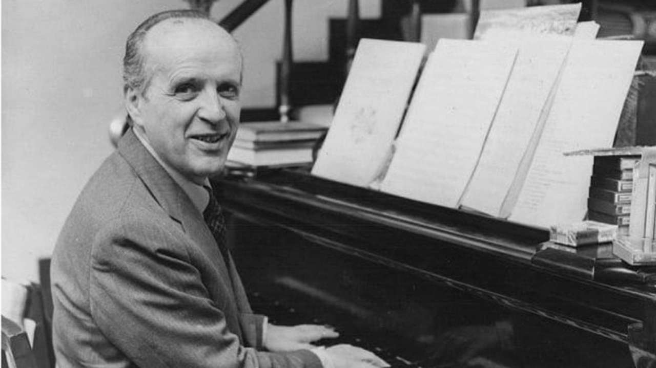 Nino Rota: il genio delle colonne sonore di Fellini e Il Padrino svelato in un affascinante documentario