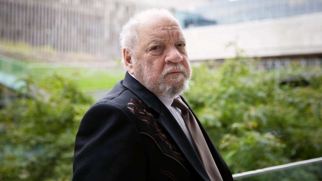 Paul Schrader respinge le accuse di molestie sessuali: dichiarazioni che sorprendono e fanno discutere.