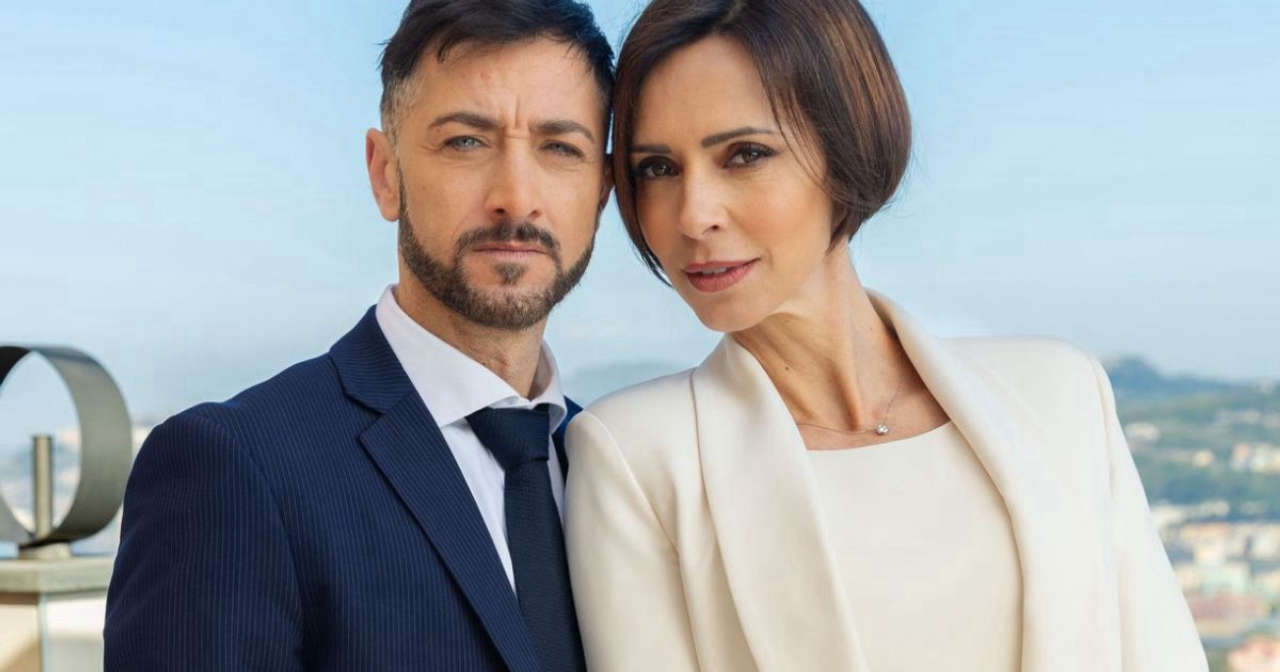 Anticipazioni Un posto al sole: Gennaro perde il controllo e Antonietta si oppone. La violenza esplode mentre Michele svela nuovi misteri.