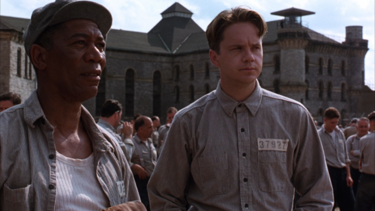 Stasera su Rete 4: Le ali della libertà, il capolavoro di Stephen King con Tim Robbins e Morgan Freeman Stasera su Rete 4: Le ali della libertà, il capolavoro di Stephen King con Tim Robbins e Morgan Freeman