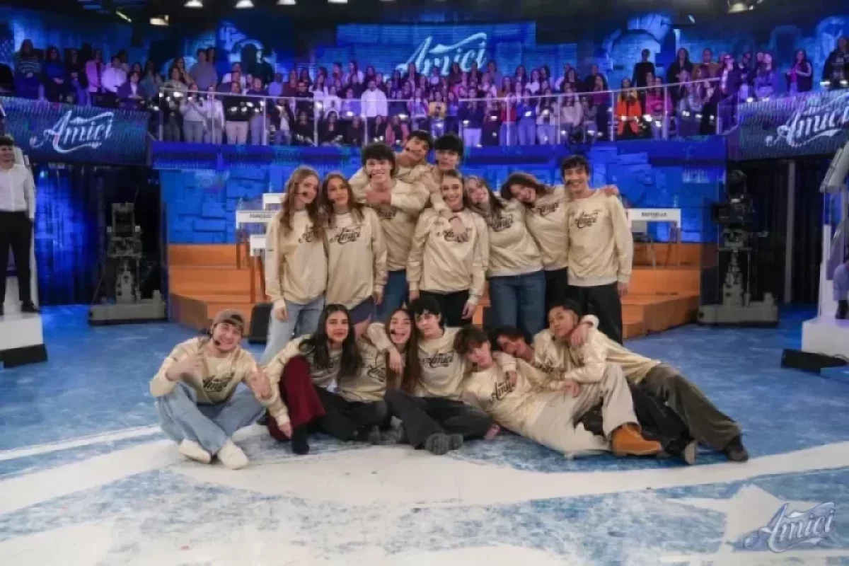 Amici 2025 Semifinale: I Finalisti e i Concorrenti in Ballottaggio verso la Finale
