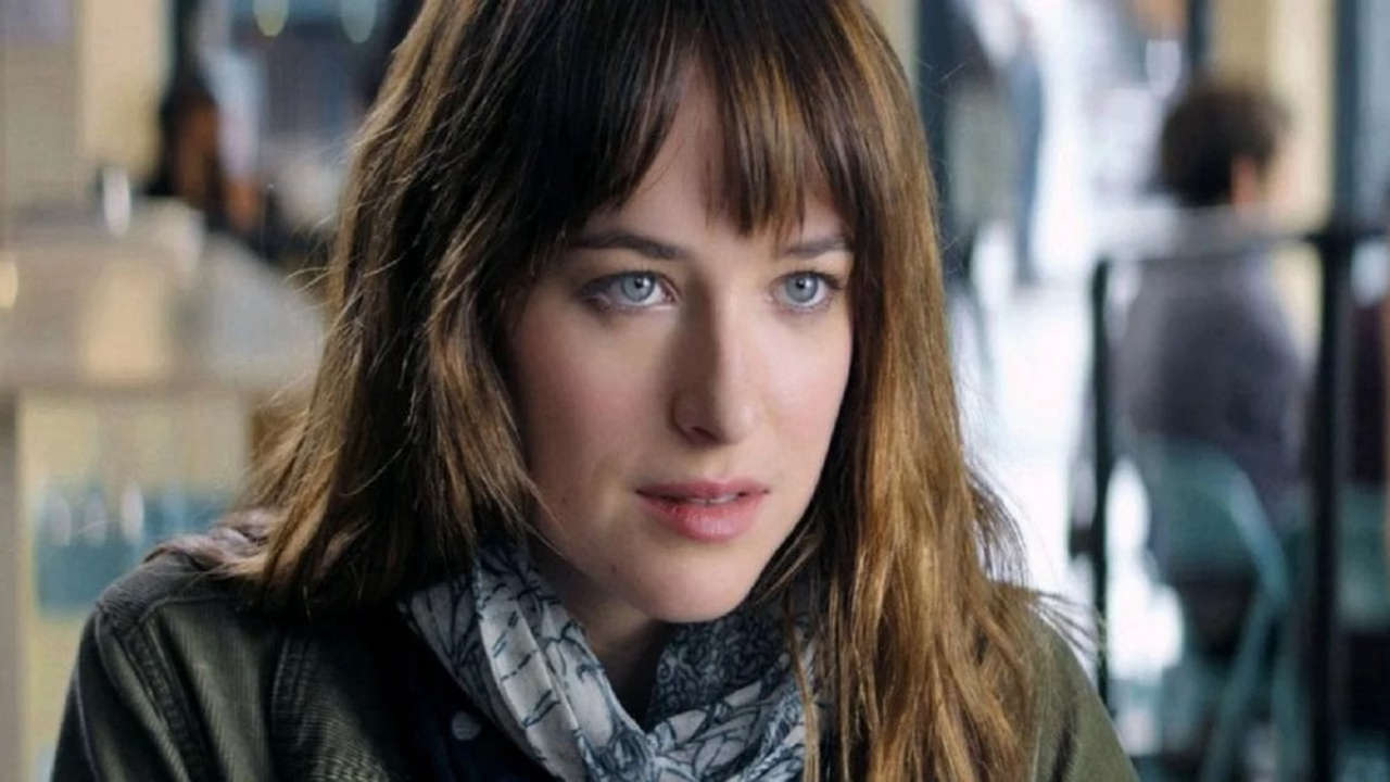 Dakota Johnson svela il dietro le quinte delle première: la verità scioccante sul set che nessuno conosce