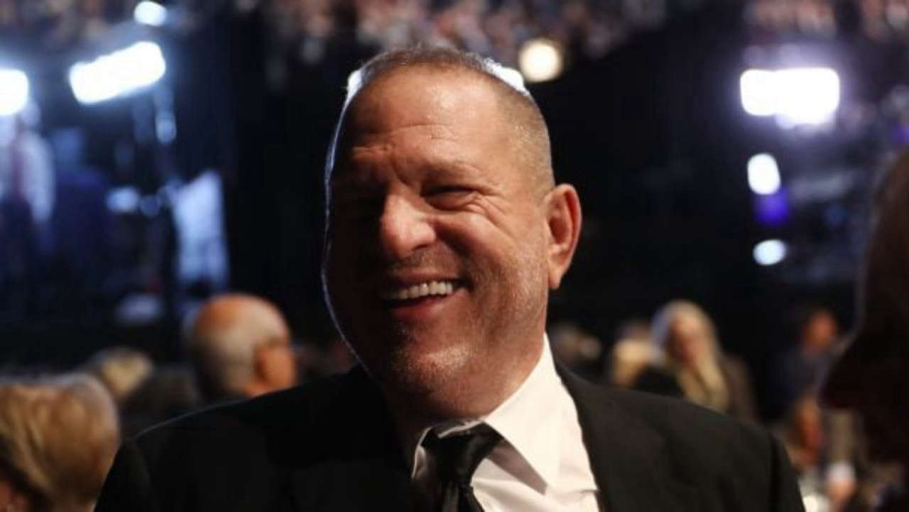 Harvey Weinstein svela il segreto su Gwyneth Paltrow e Rose McGowan: la prima intervista dal carcere colpisce tutti