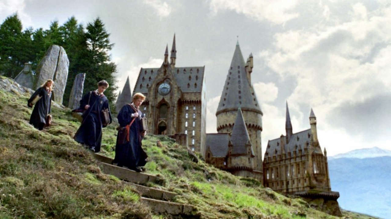 Harry Potter: svelati i concept art leaked della serie TV con due location iconiche da non perdere