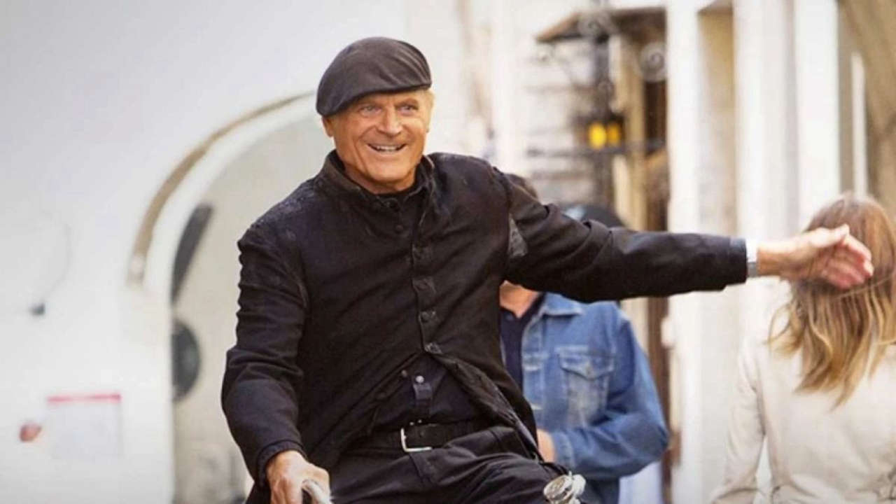 Don Matteo trionfa il 22 maggio 2025: Ascolti TV, replica supera l’inedita serata di Avanti un Altro!