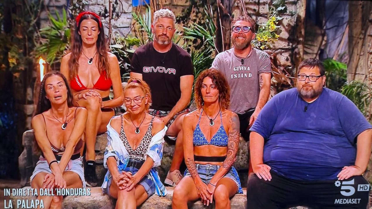 L’Isola dei Famosi, malesseri in aumento: stasera due naufraghi potrebbero abbandonare il programma!