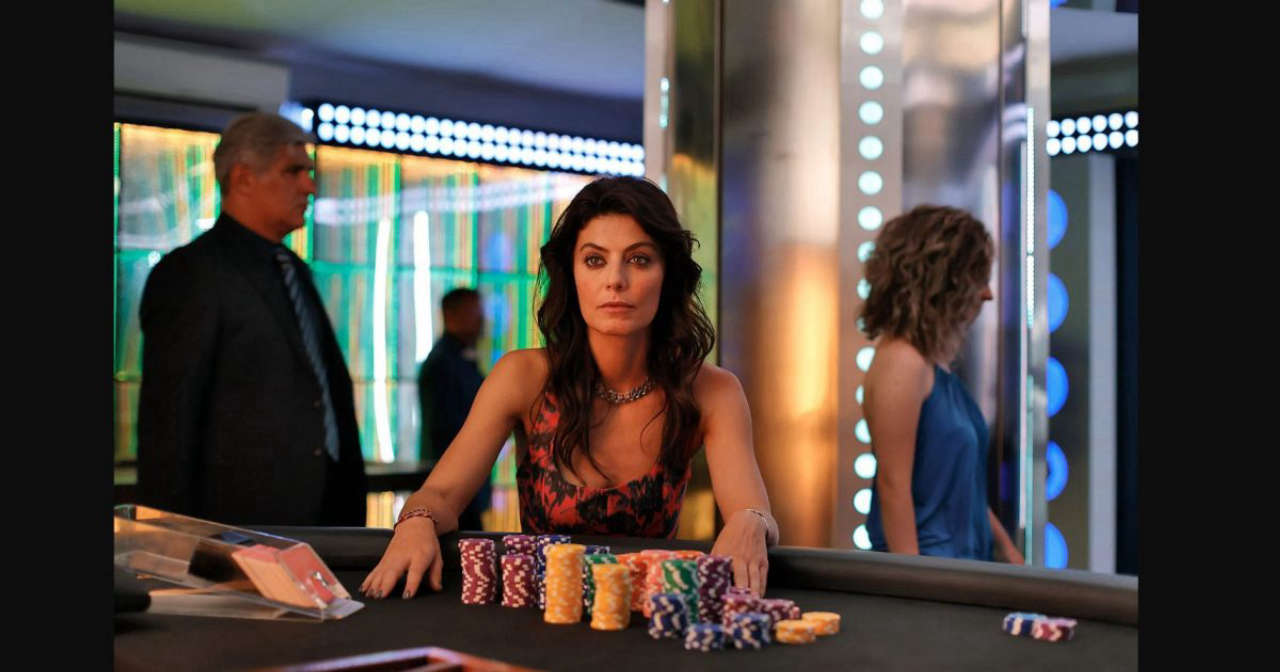 Il ritorno di Doppio Gioco svela misteri familiari e colpi di scena emozionanti