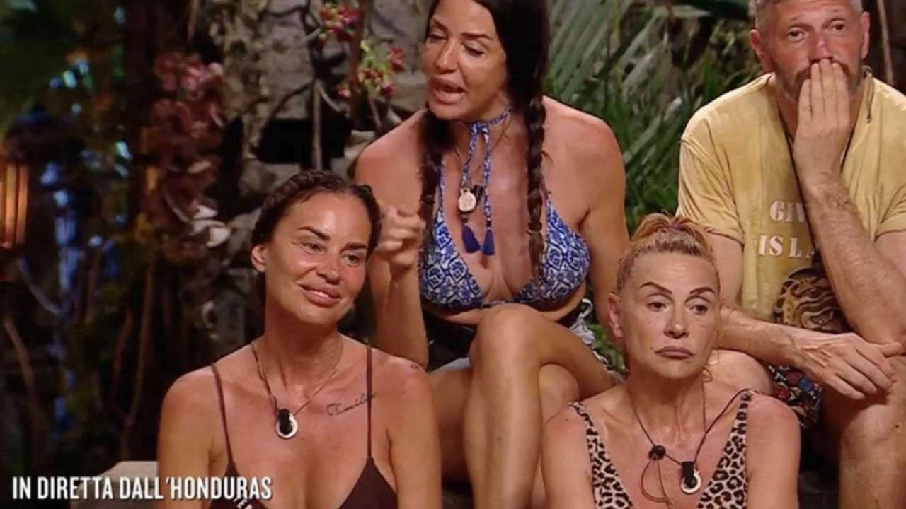 L’Isola dei Famosi 2025: Lite furiosa tra Antonella Mosetti e Alessia Fabiani, scoppiano parole forti!
