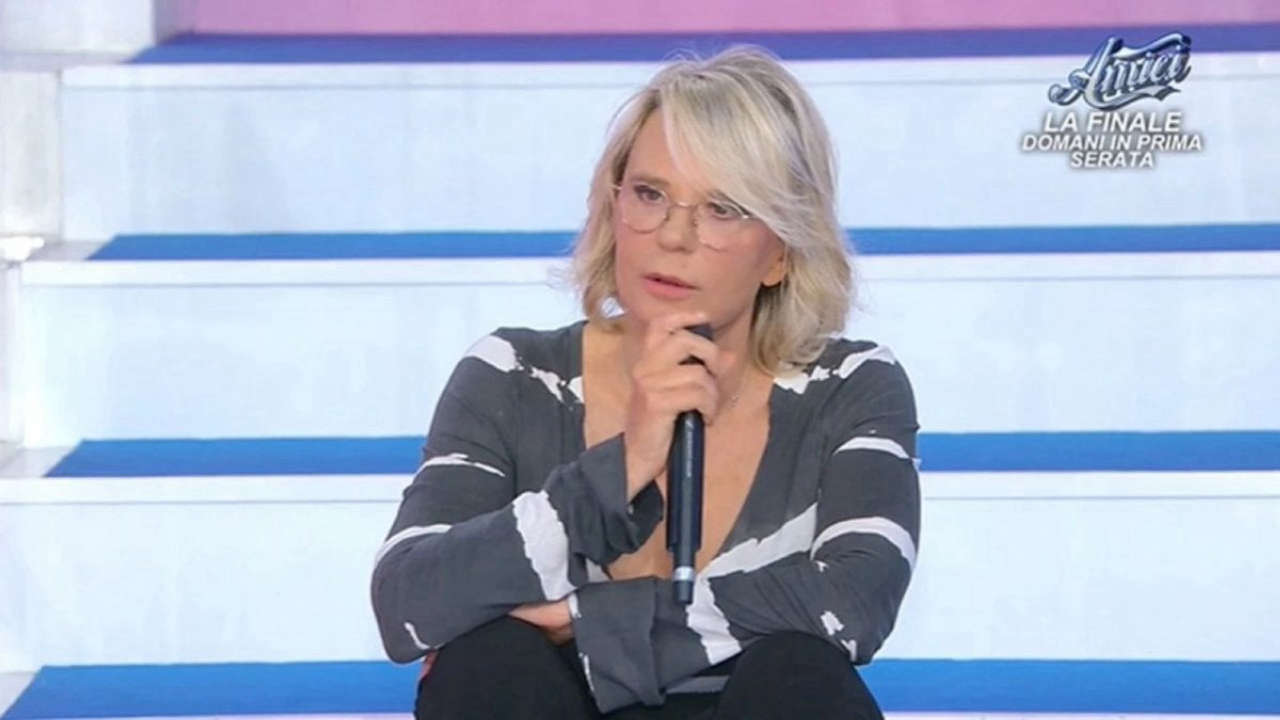 Uomini e Donne: Una Professionista di Amici Pronta a Sbarcare sul Trono di Maria De Filippi? Scopri le Ultime Novità! Uomini e Donne: Una Professionista di Amici Pronta a Sbarcare sul Trono di Maria De Filippi? Scopri le Ultime Novità!