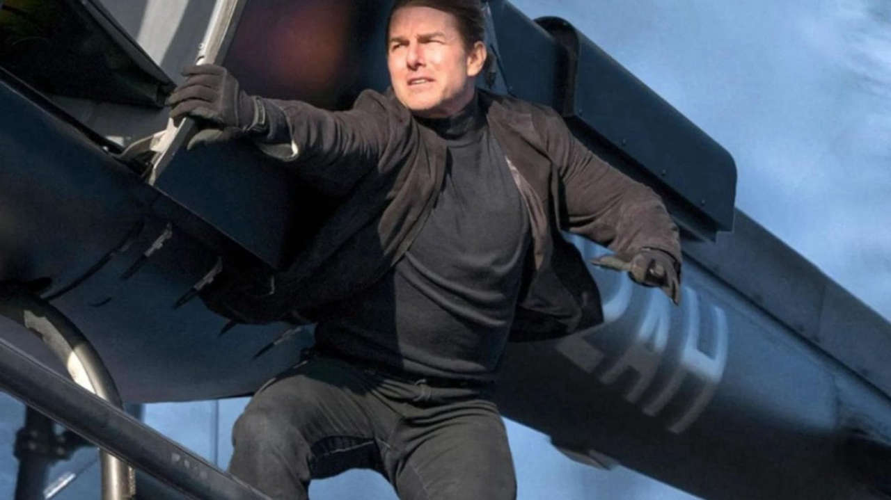 Tom Cruise: uova e adrenalina prima del salto da 190 km/h, il segreto della sua forma fisica!