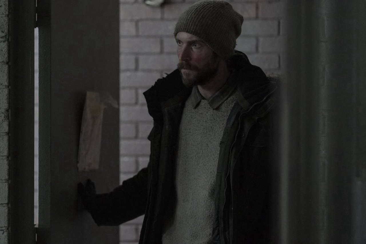 Othermor: Troy Baker e Yasmeen Fletcher brillano nel nuovo horror fantascientifico sul tema dell’IA