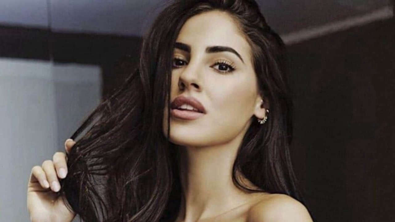 Giulia De Lellis incinta: la frecciata di Signorini sulle pubblicità mancanti che fa discutere!