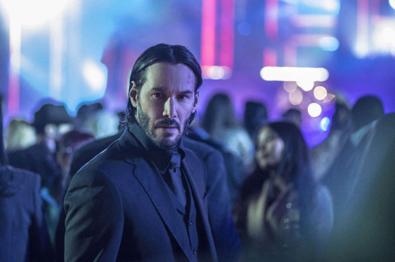 John Wick: Il regista svela la sorprendente somiglianza tra Keanu Reeves e Brandon Lee, un legame inaspettato