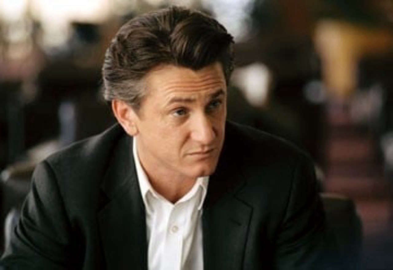 Sean Penn difende Woody Allen: polemica infuocata sulle accuse di molestie e il suo sostegno inaspettato