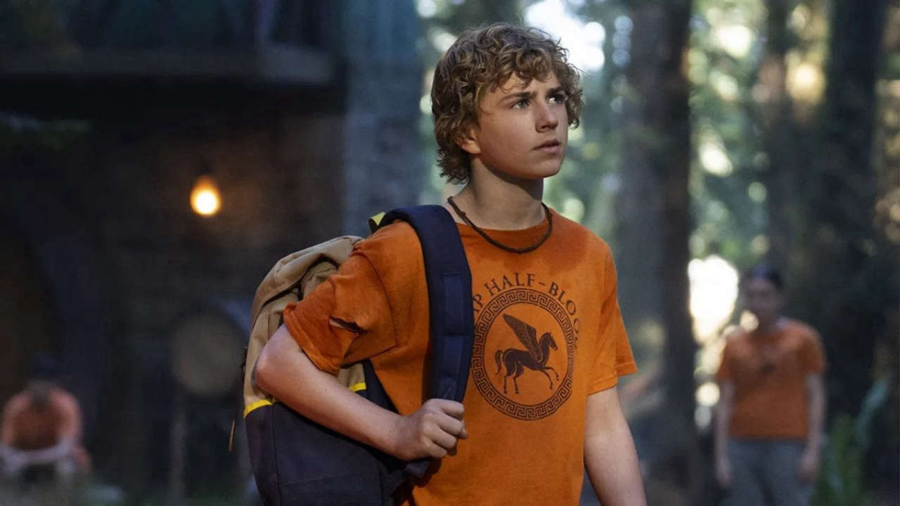 Percy Jackson e gli dei dell’Olimpo 2: il poster svela la data di uscita degli episodi attesi prima del 2026