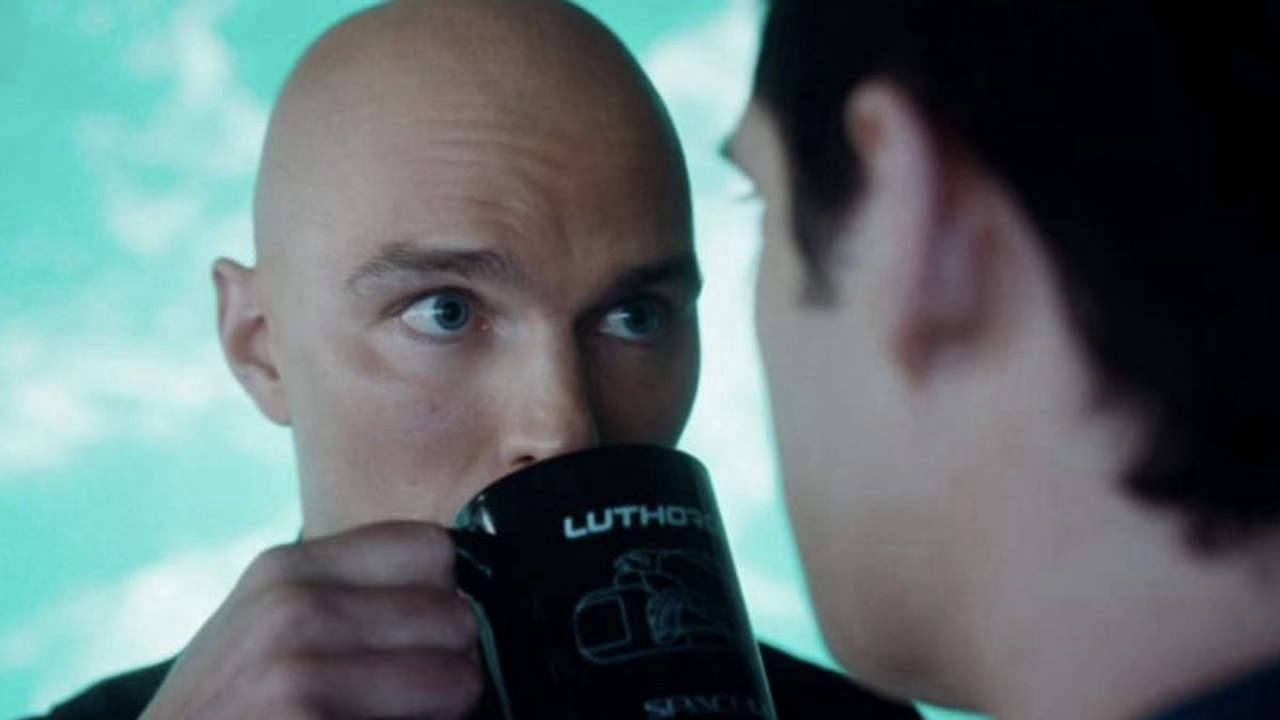 Superman: Lex Luthor sfida Kal-El nelle nuove immagini ufficiali, il duello che tutti aspettano!